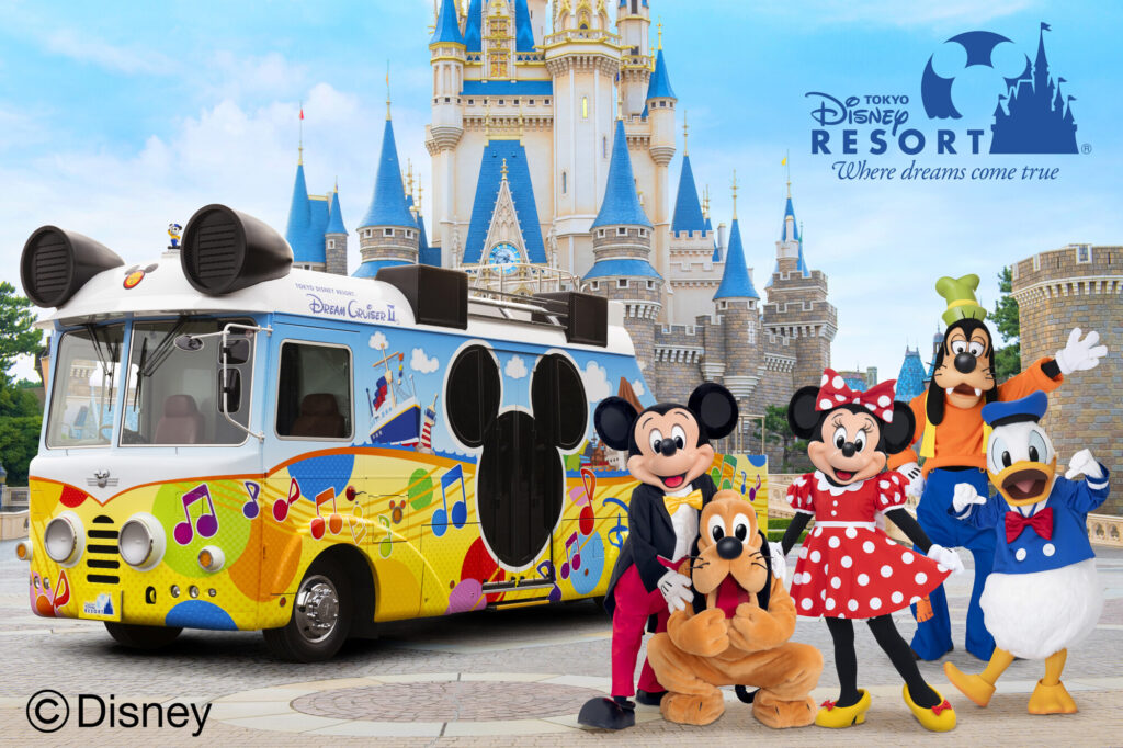 ディズニーパレード 549a85e4055dac3e77b849c0d01c10