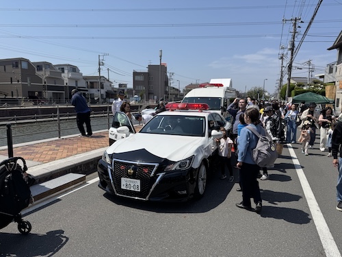 浦安市民まつり パトカー乗車体験