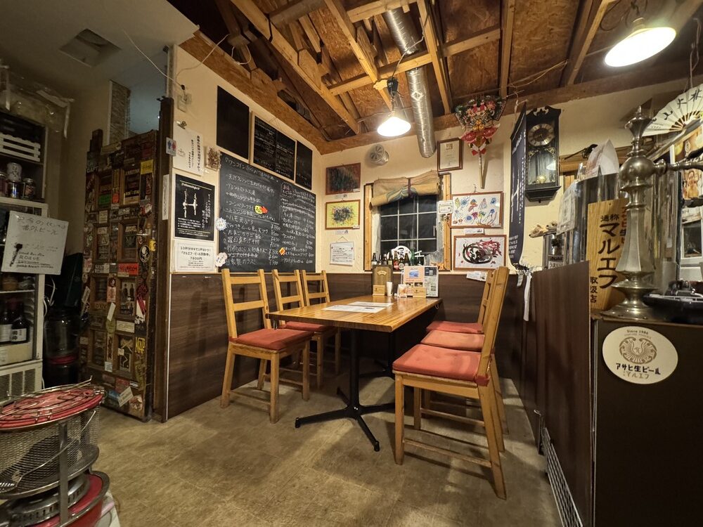 BAHAMA 店内の様子
