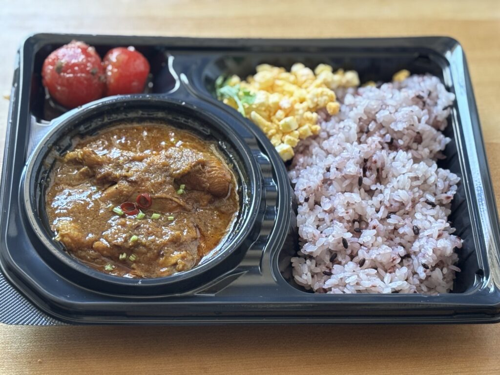 カレー いちランチ食べてみた！スパイス香る減塩カレー「ユアカレー