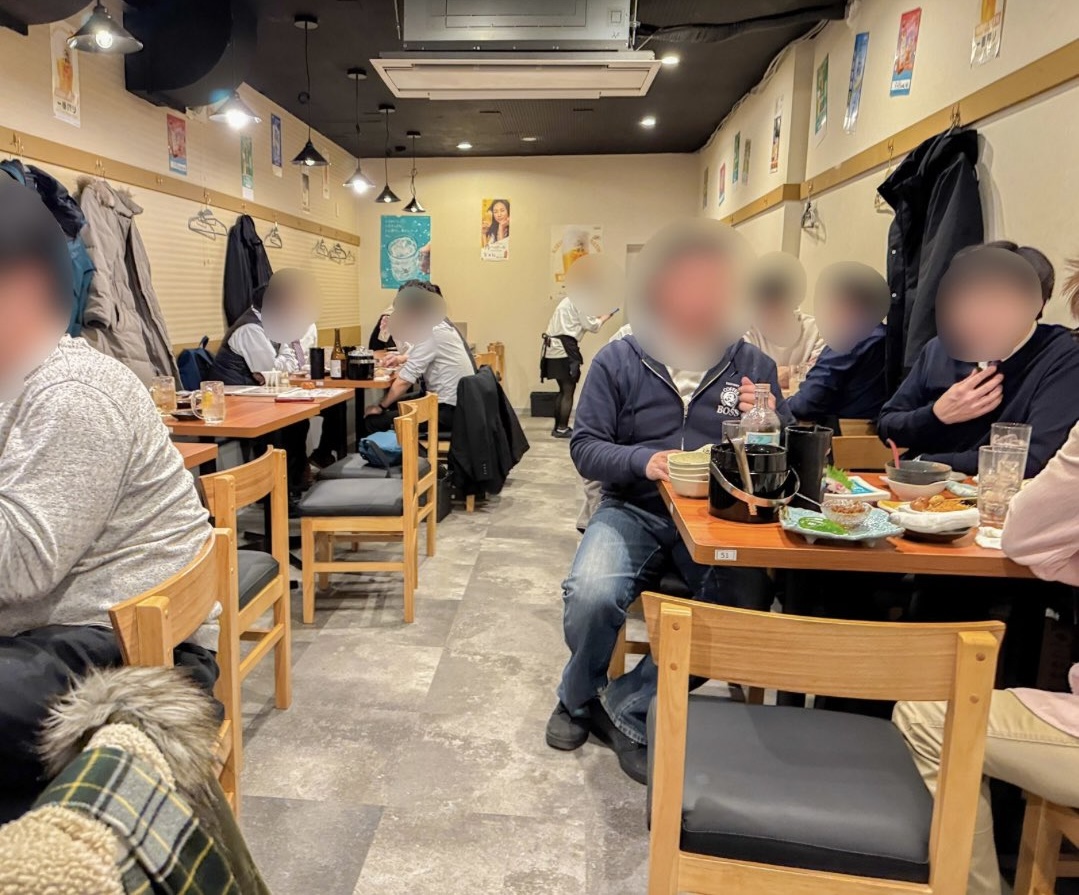 居酒屋七の子　店内