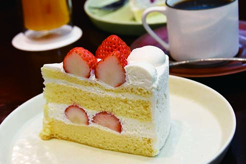 参加者限定特典　ホテルのケーキ＆ドリンク付き