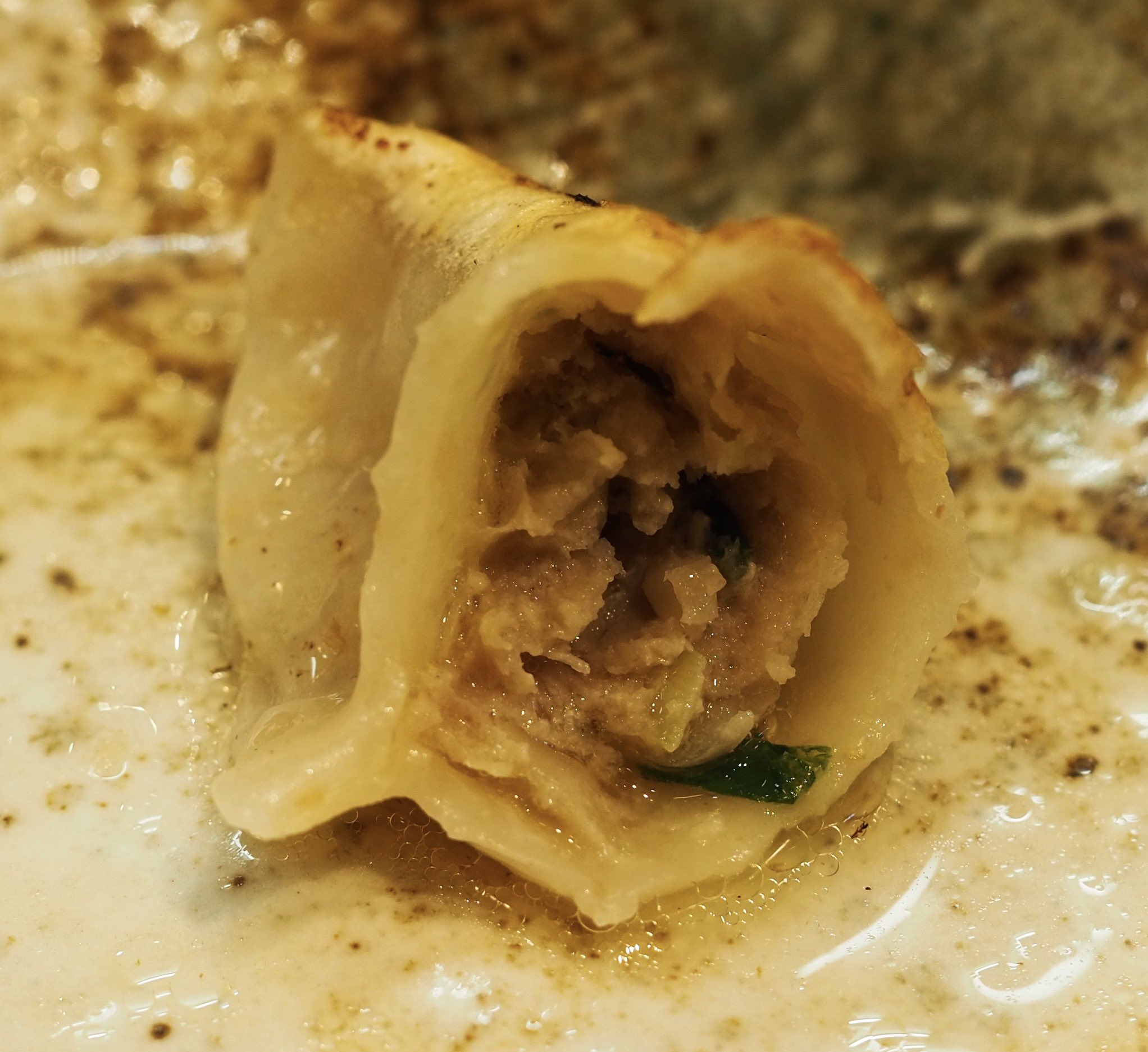 肉汁餃子のダンダダン 本八幡店