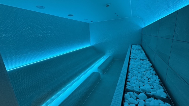 舞浜ユーラシア