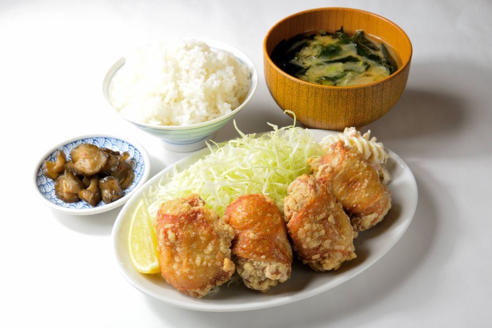 あいちゃん食堂南行徳店　からあげ
