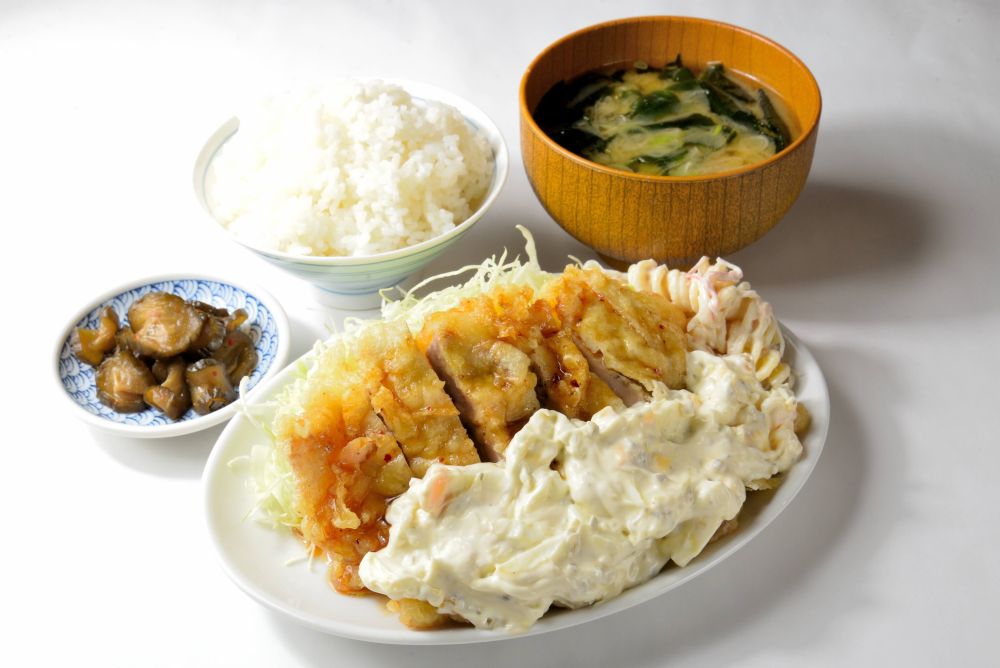 あいちゃん食堂南行徳店　チキン南蛮