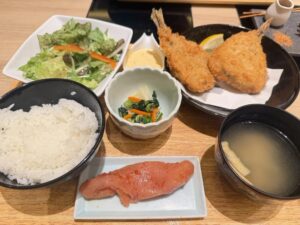 やまや食堂のアジフライ定食