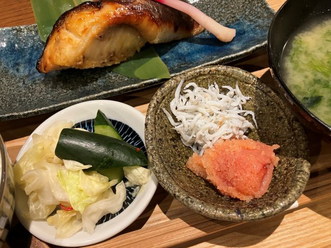 炉端焼 じろう 定食