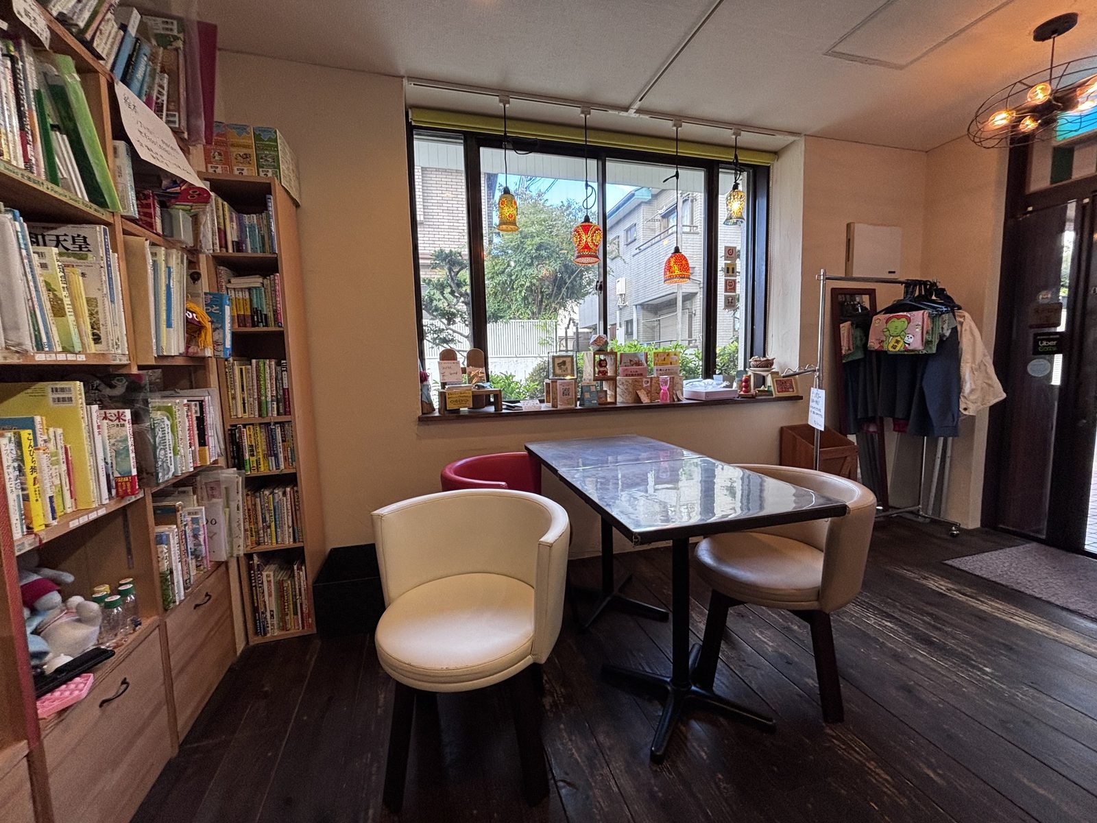 【市川】絵本を片手に親子でのんびり過ごせるカフェ「Cafe’ WANISHAN」【寄り道カフェ散歩Vol,23】