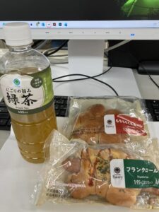 朝ファミマのコンビ割