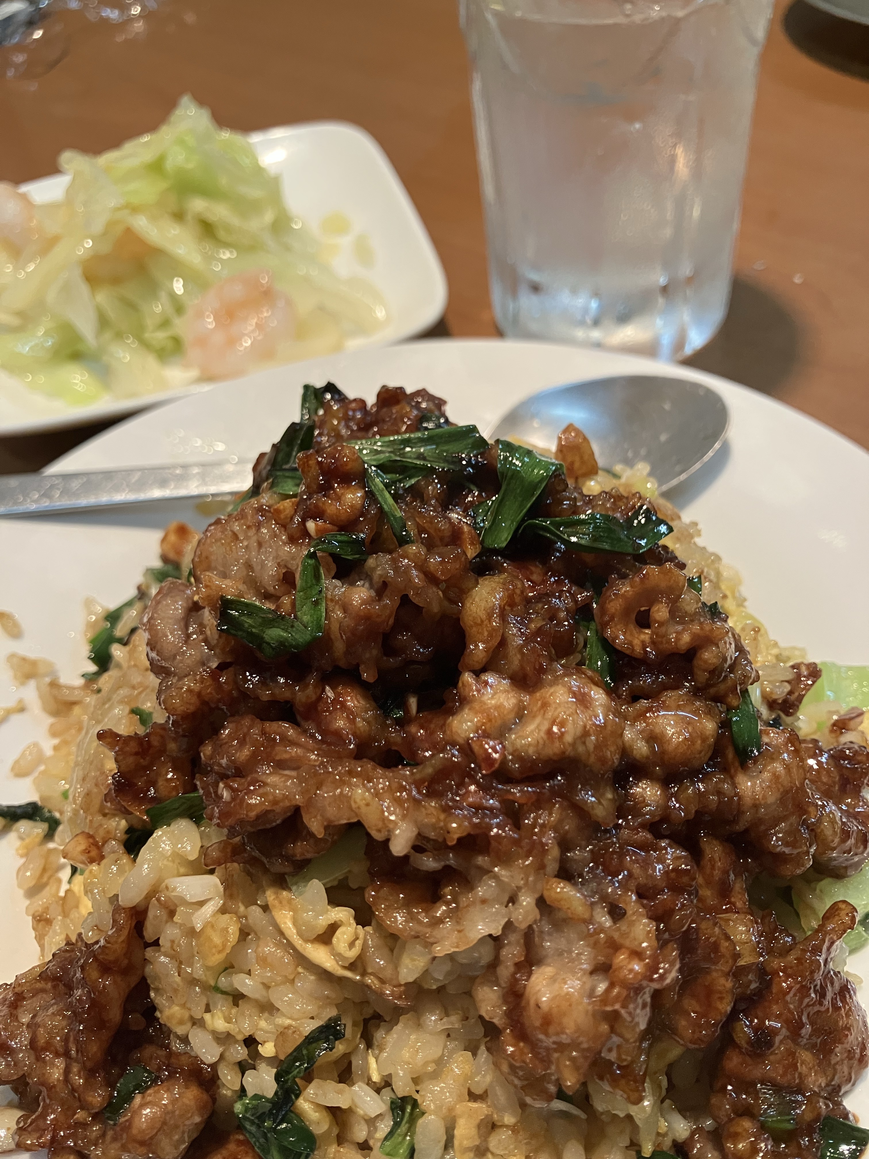 和盛居の牛肉炒飯