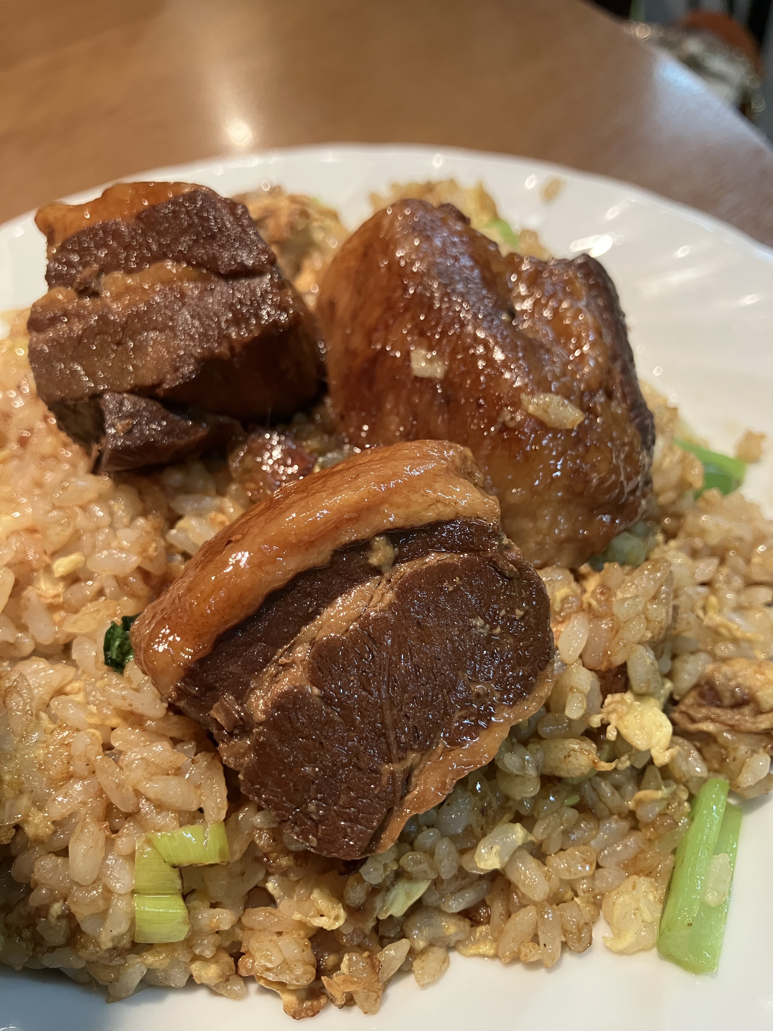 和盛居の角煮炒飯