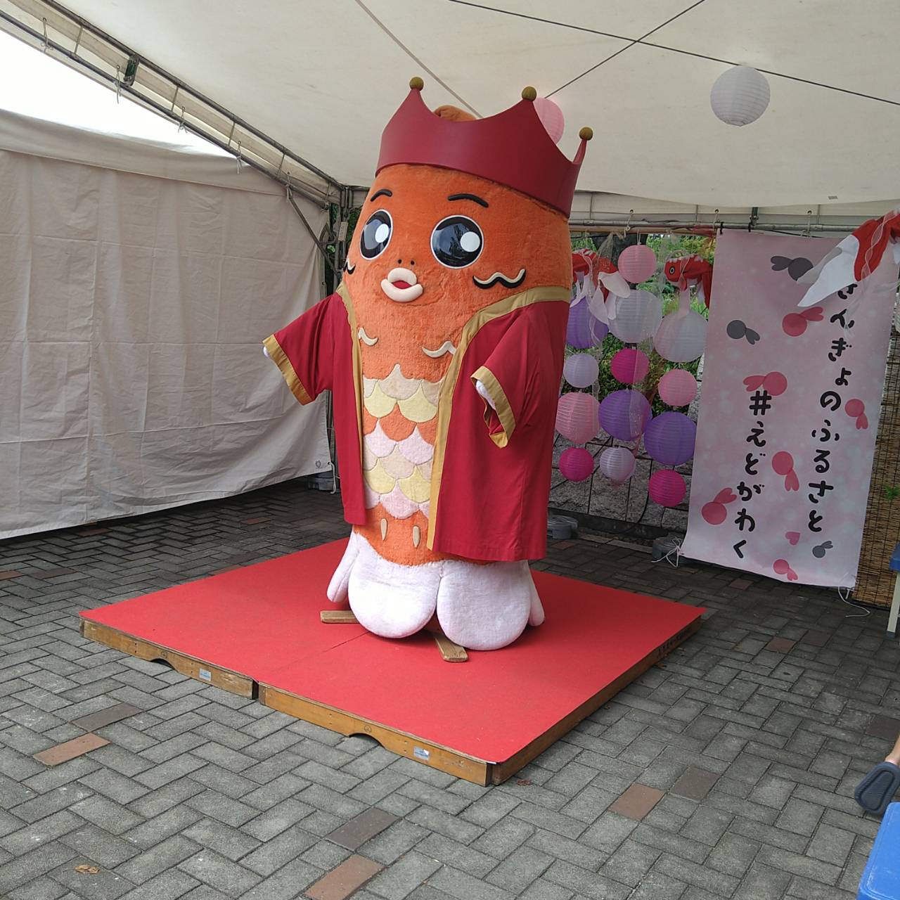 行船公園の金魚まつり会場