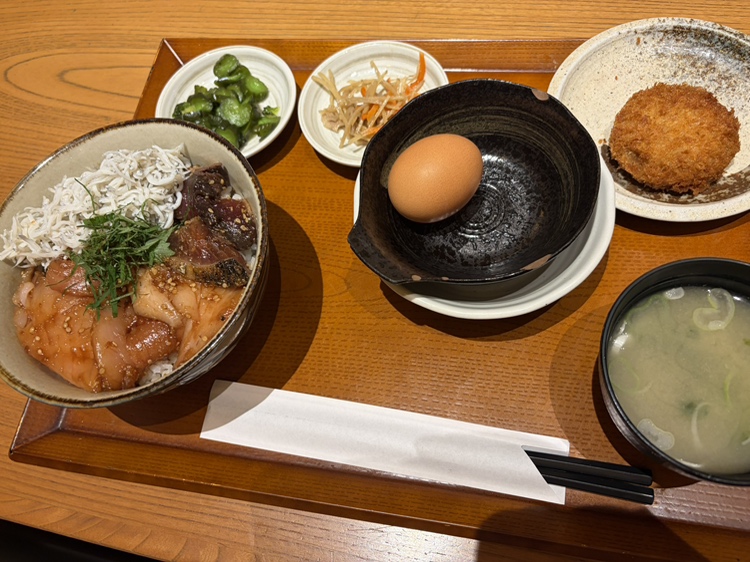 魚金の丼物