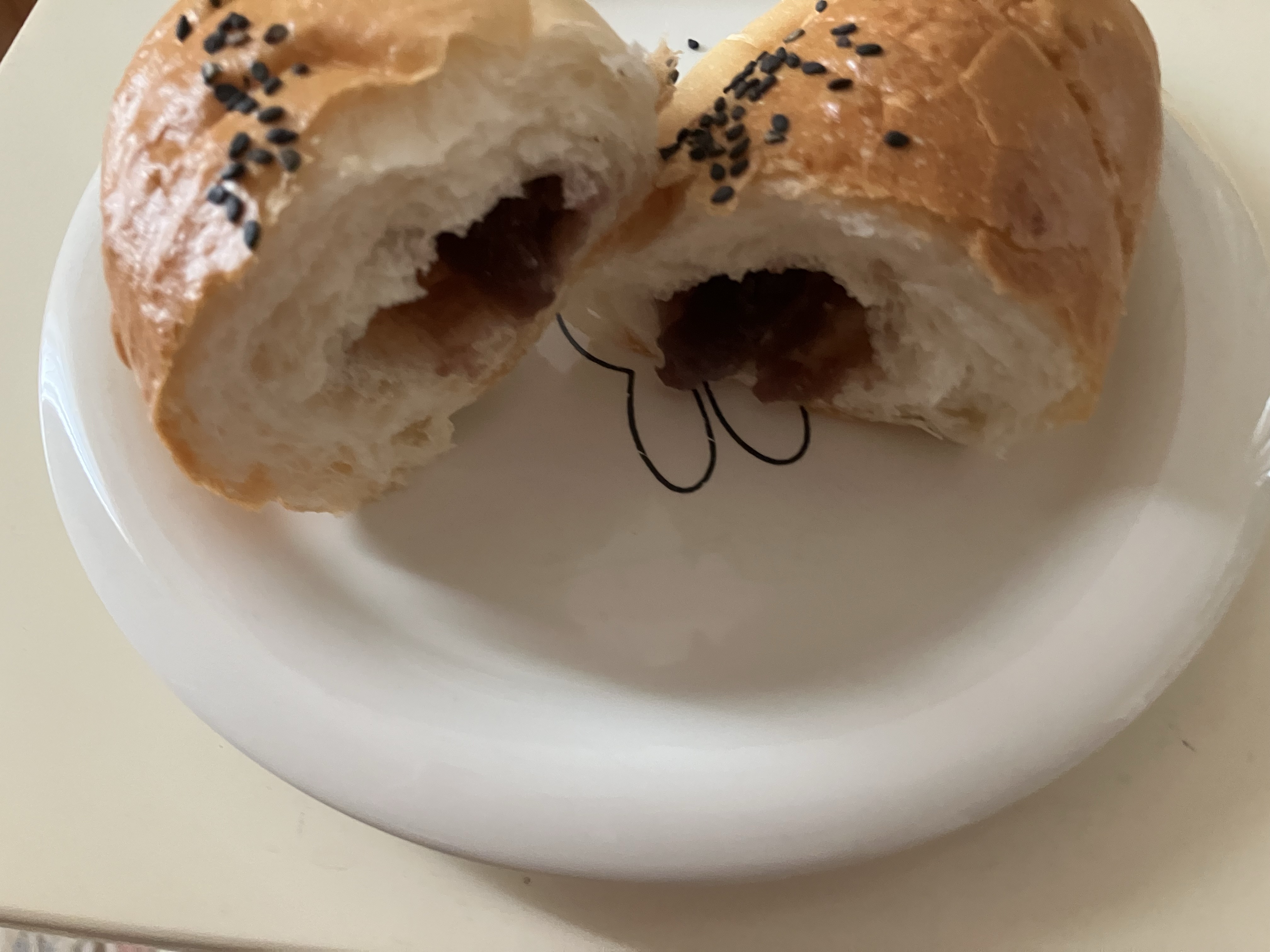 サミットのあん塩パン