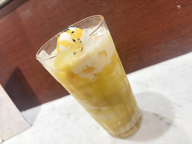【ドトール新作】蜜芋オレを飲んでみた！種子島産安納芋の濃厚な甘さが楽しめる秋ドリンク