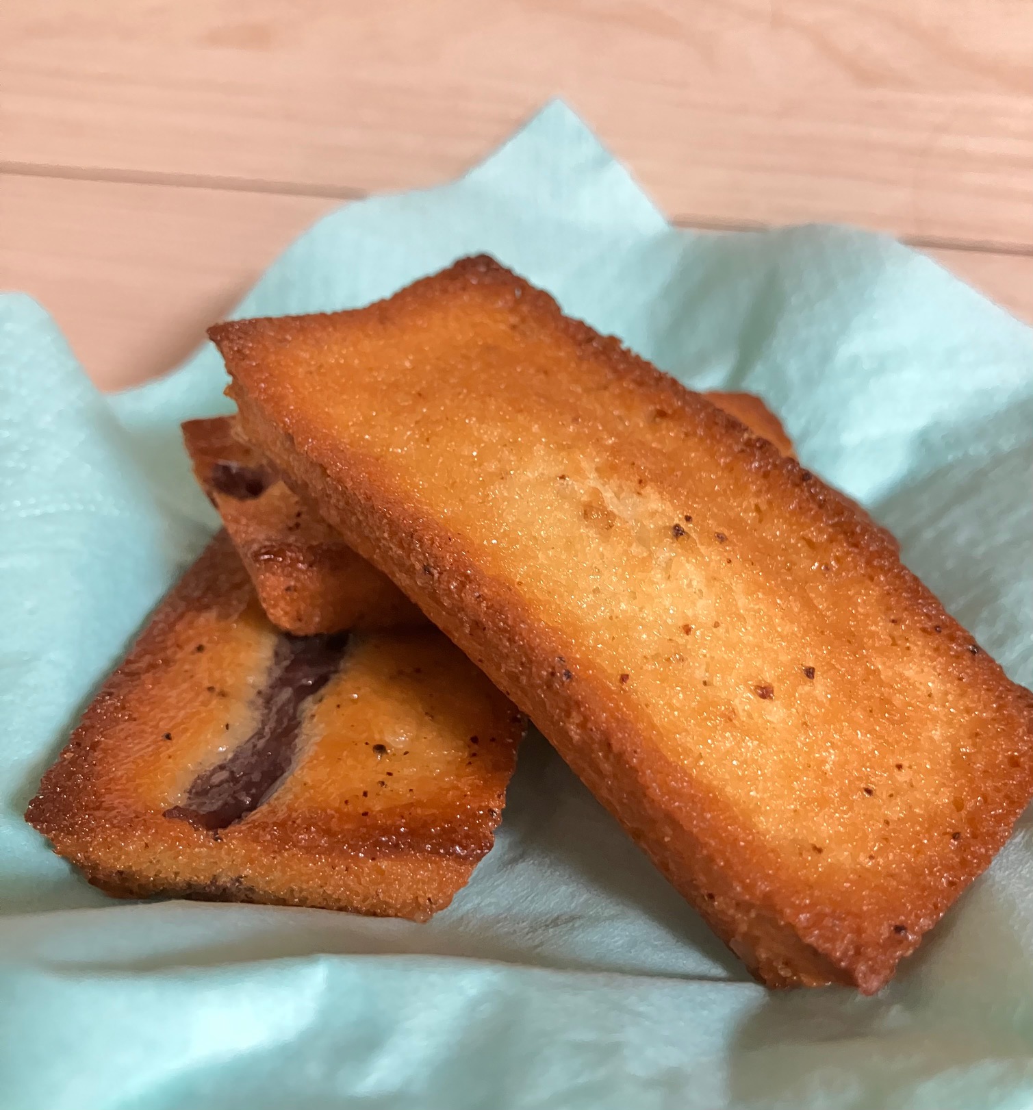 焼きたてフィナンシェ