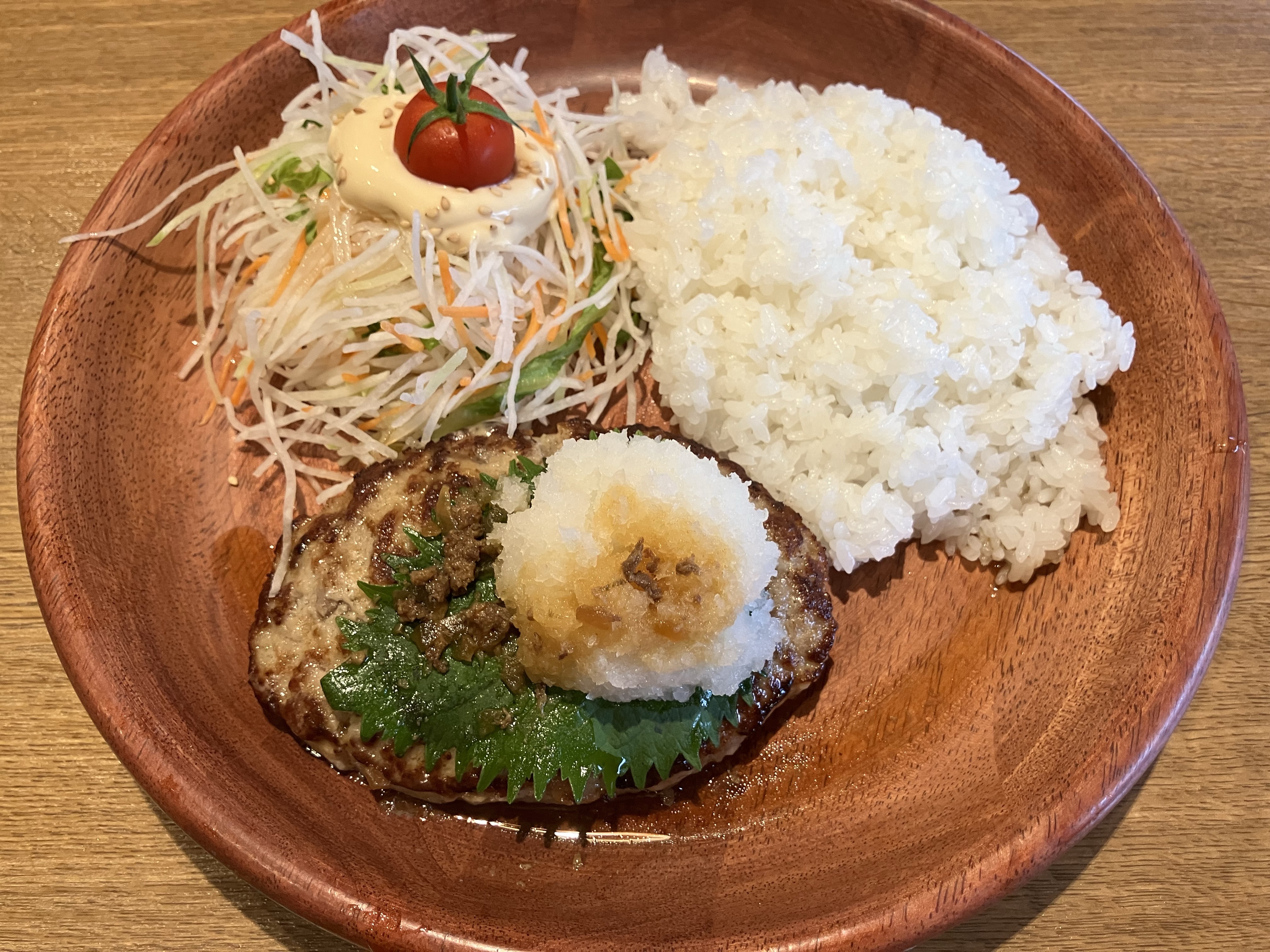 ハンバーグもデザートも良し! 2