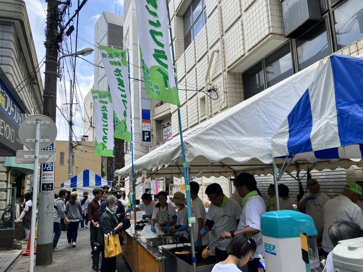 【浦安百縁商店街】行列必至！浦安名物「たまごフライ」をできたてで堪能