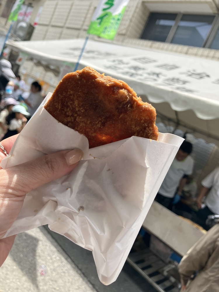 【浦安百縁商店街】行列必至！浦安名物「たまごフライ」をできたてで堪能