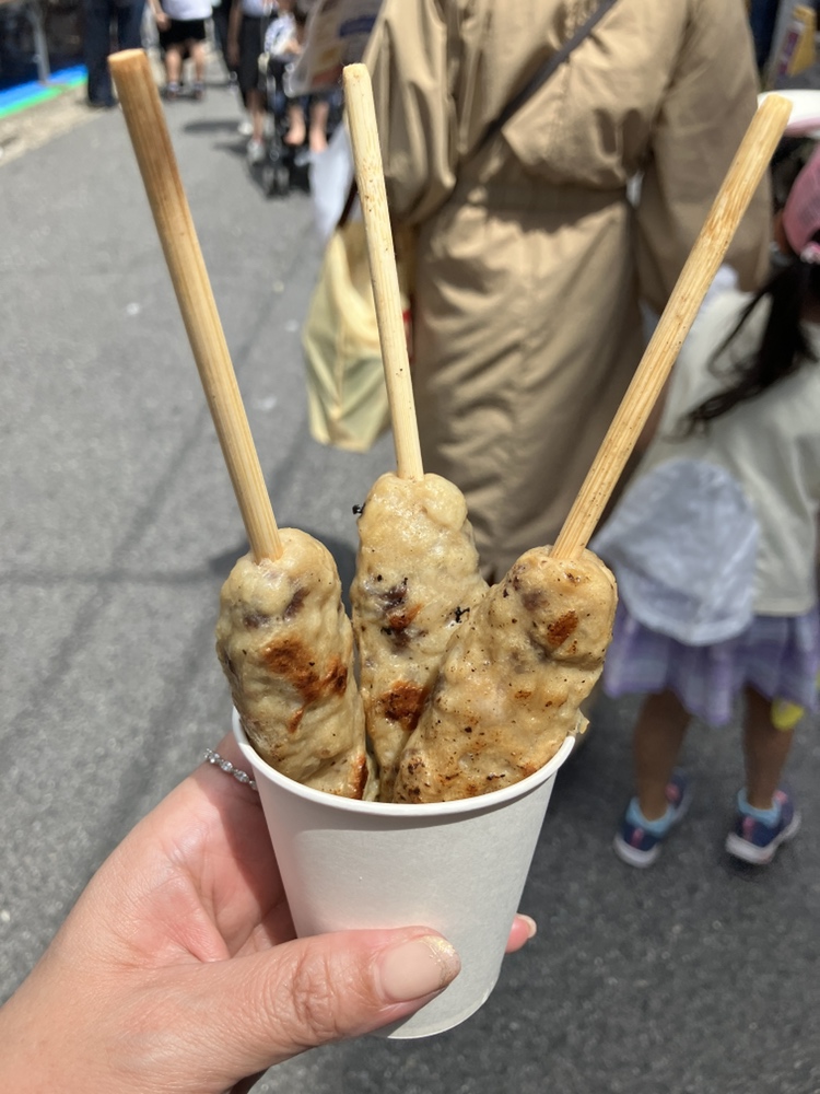 【浦安百縁商店街グルメ】食べ歩きにおすすめ！牛タンつくねでイベントを満喫