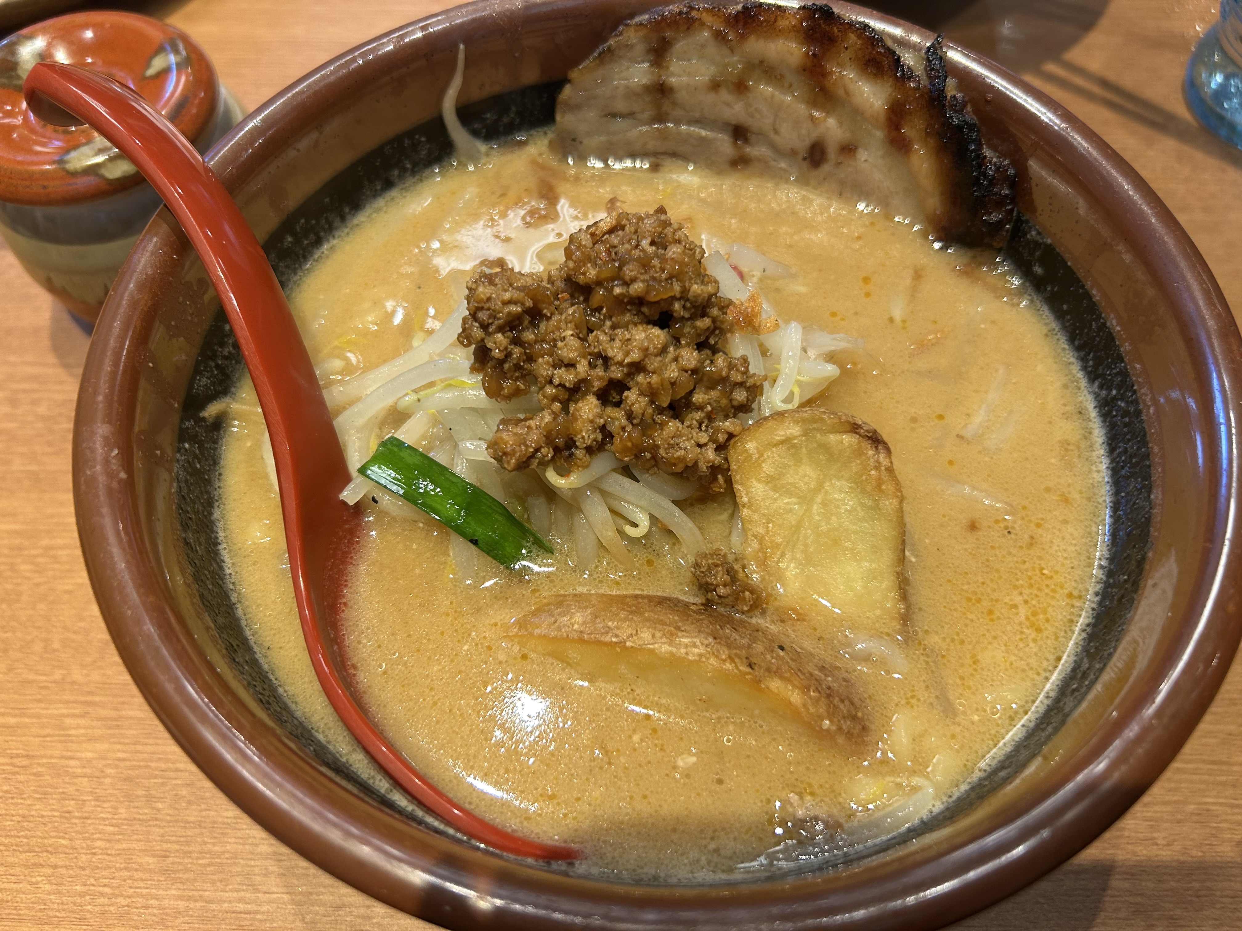 田所商店 北海道味噌ラーメンと炙りチャーシュー