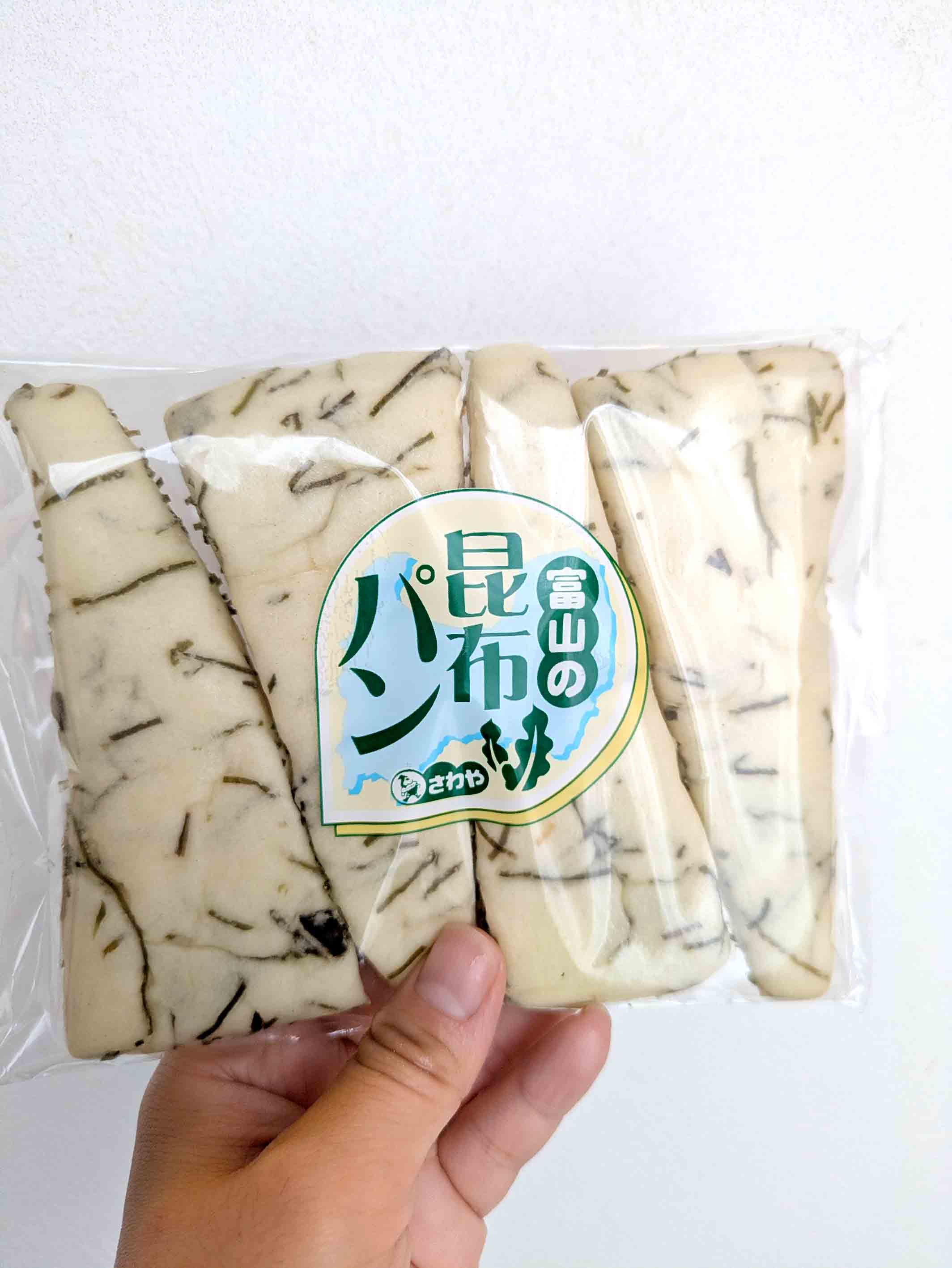 富山の 昆布パン