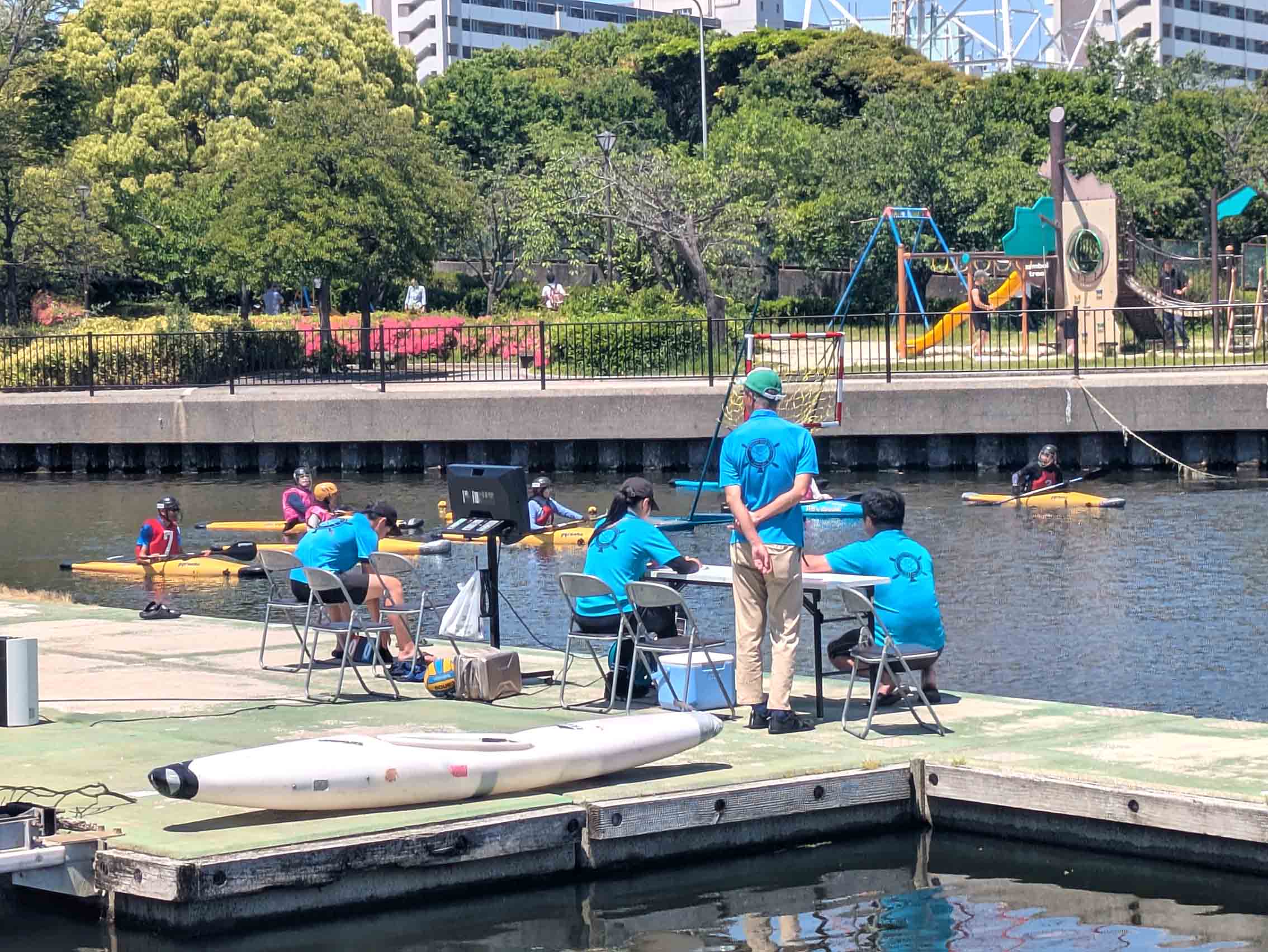 新左近川親水公園カヌーポロ大会